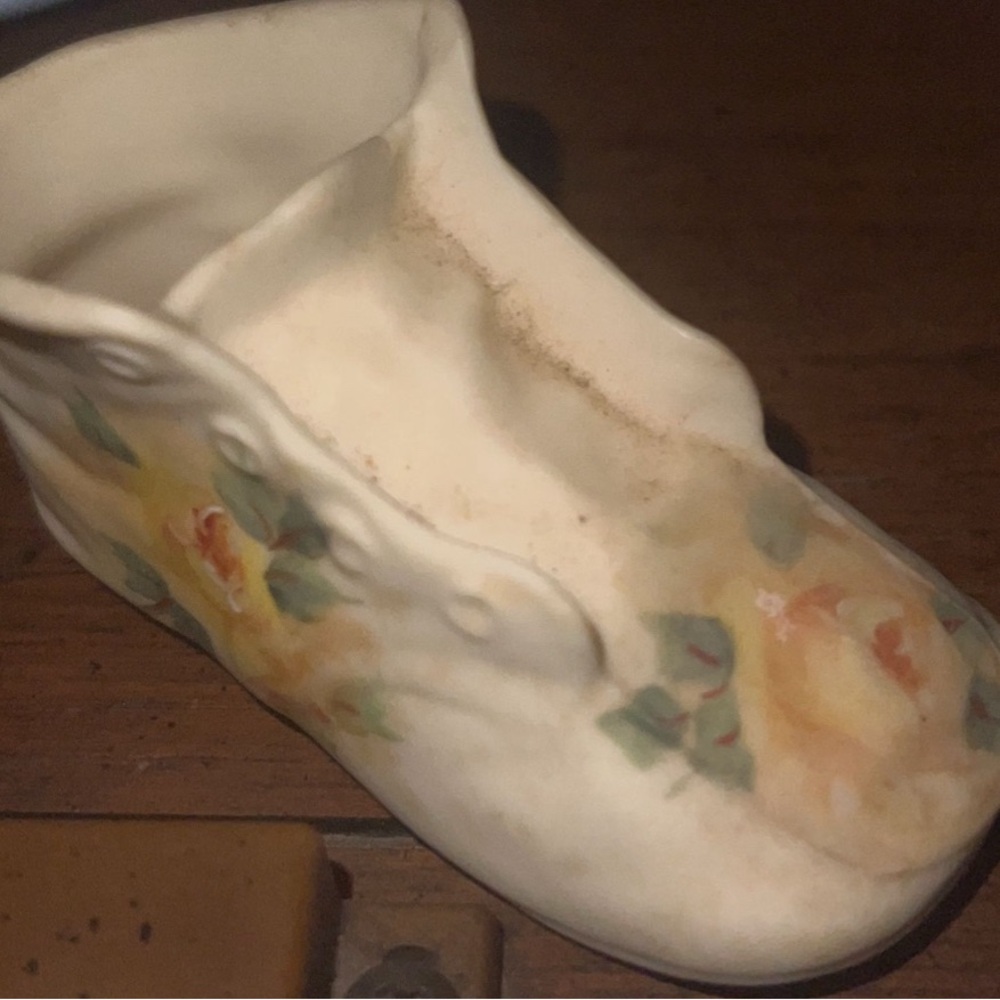 Floral Ceramic Baby Shoe Decor